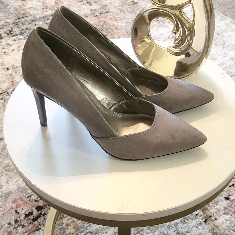 brand new comfortable shoe